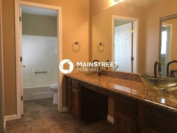 14319 Riverfront Dr - Photo 5 of 12