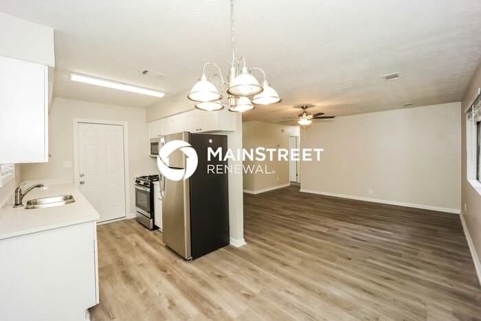 521 Post Oak Rd - Photo 5 of 16