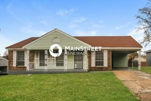 featured image of 2812 Lake Park Rd