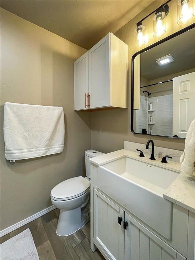 923 East Virginia Avenue - Photo 6 of 18