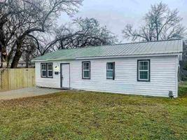 featured image of 923 East Virginia Avenue