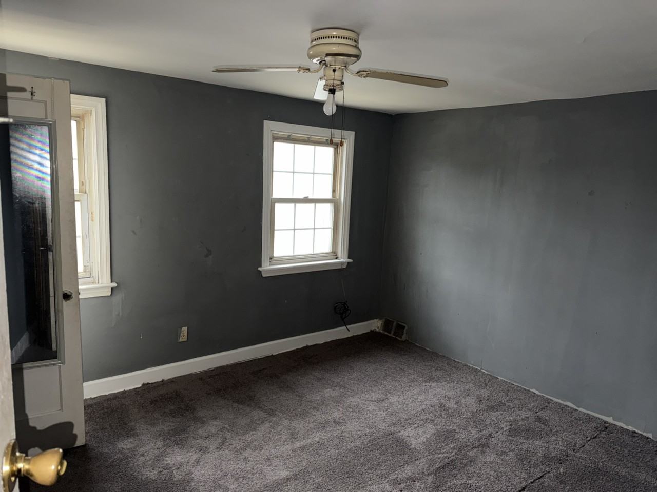 616 Macdade Blvd - Photo 2 of 8