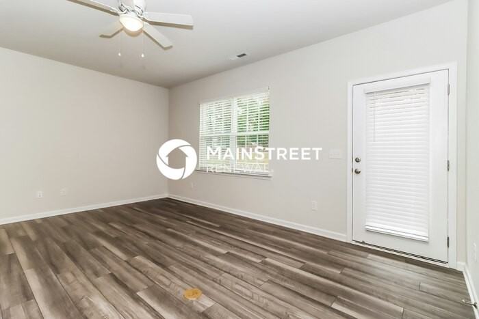 140 White Apple Way - Photo 4 of 15