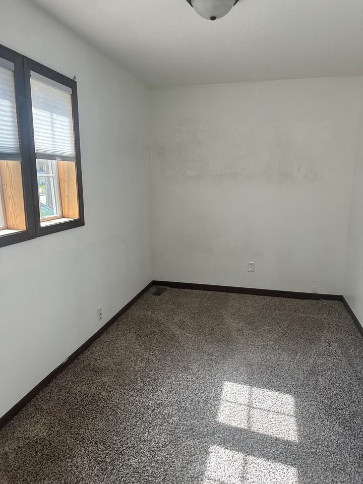 607 S Wheeler St #NA - Photo 6 of 12