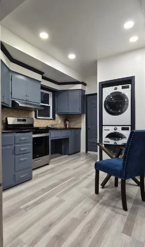 651 Montgomery St #2 - Photo 7 of 7