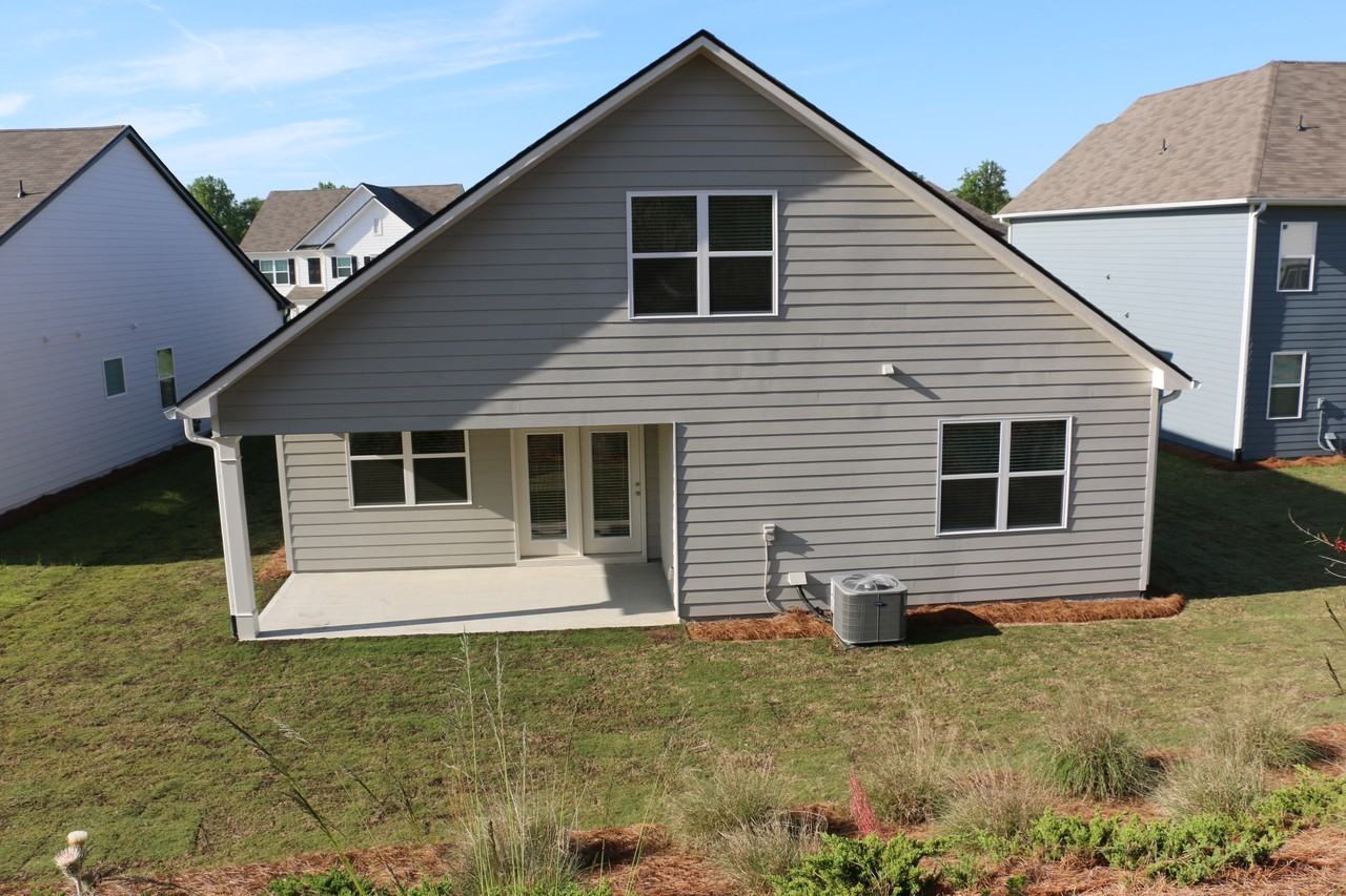 46 Jocelyn Dr #NA - Photo 2 of 15