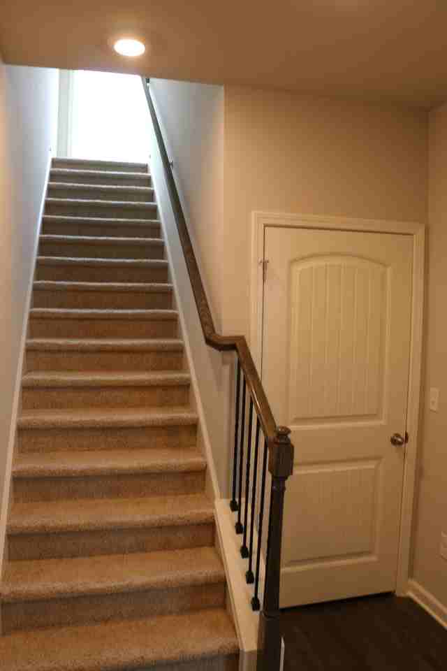 46 Jocelyn Dr #NA - Photo 7 of 15