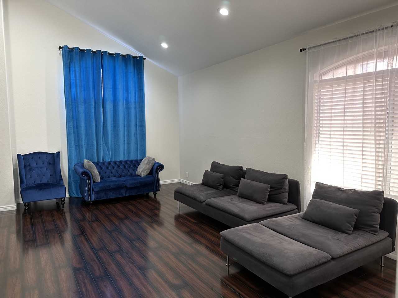 1337 E Charleston Ave #NA - Photo 6 of 12