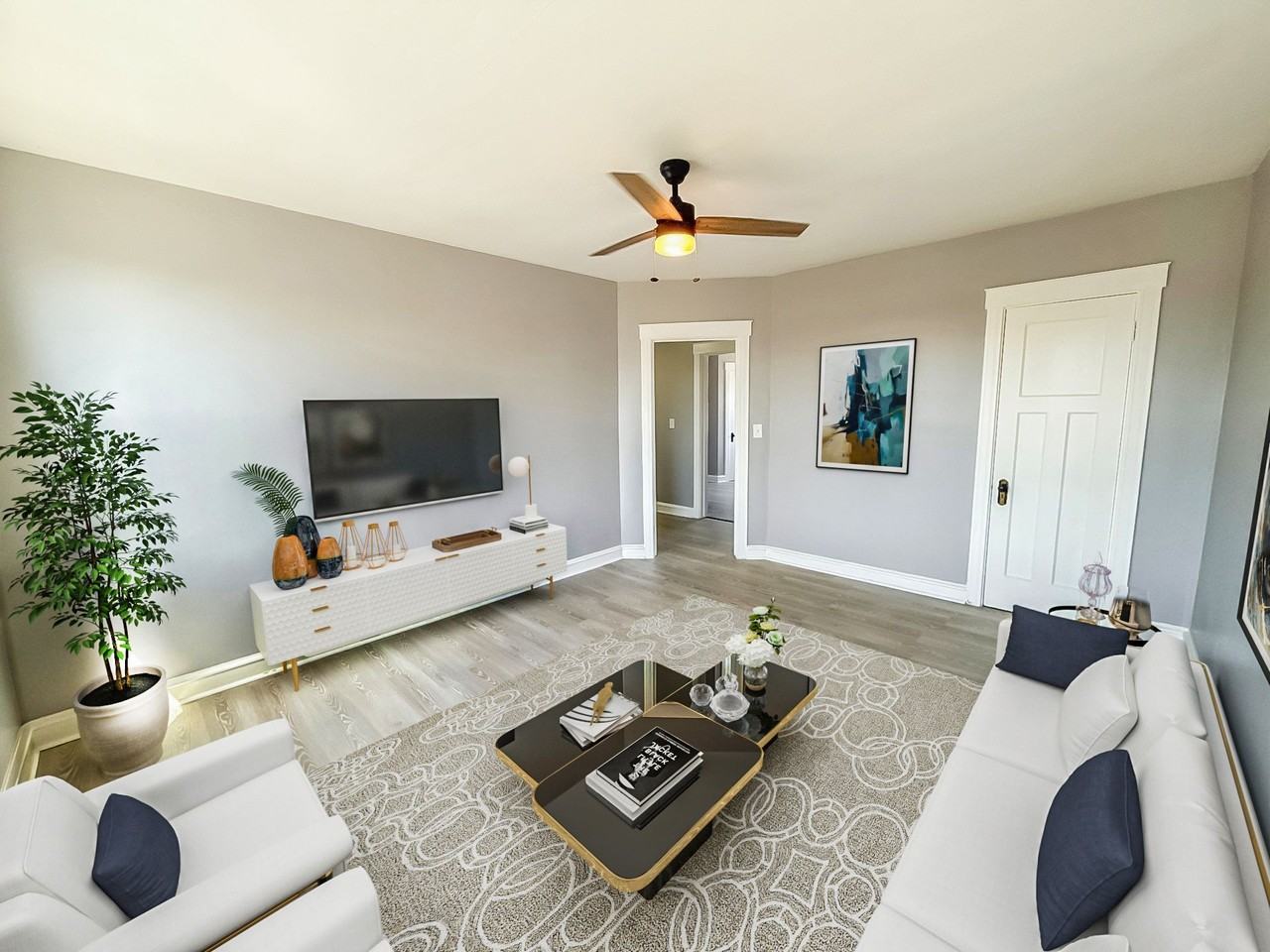 Shamrock Ave #1 - Photo 4 of 9