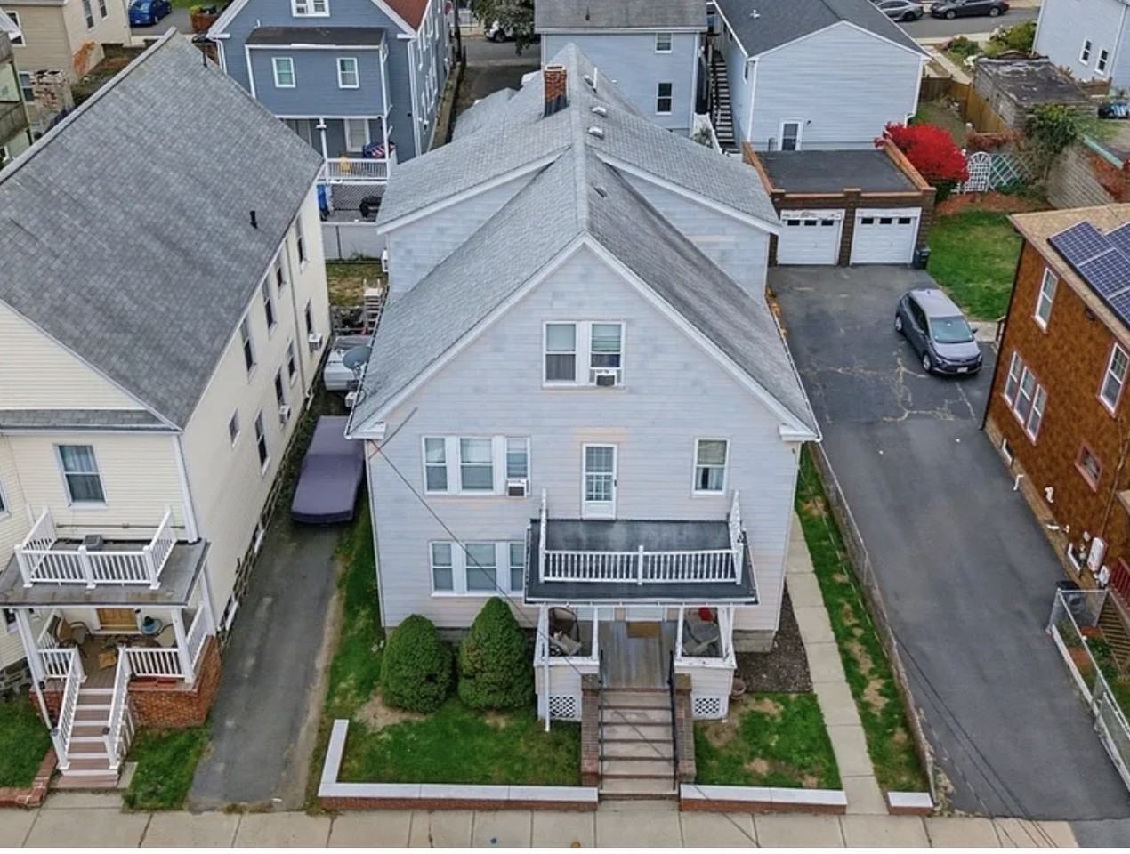 17 Ingleside Ave #1 - Photo 3 of 6