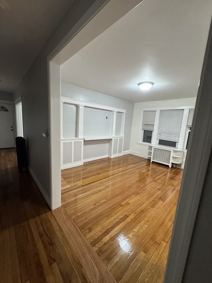 17 Ingleside Ave #1 - Photo 6 of 6