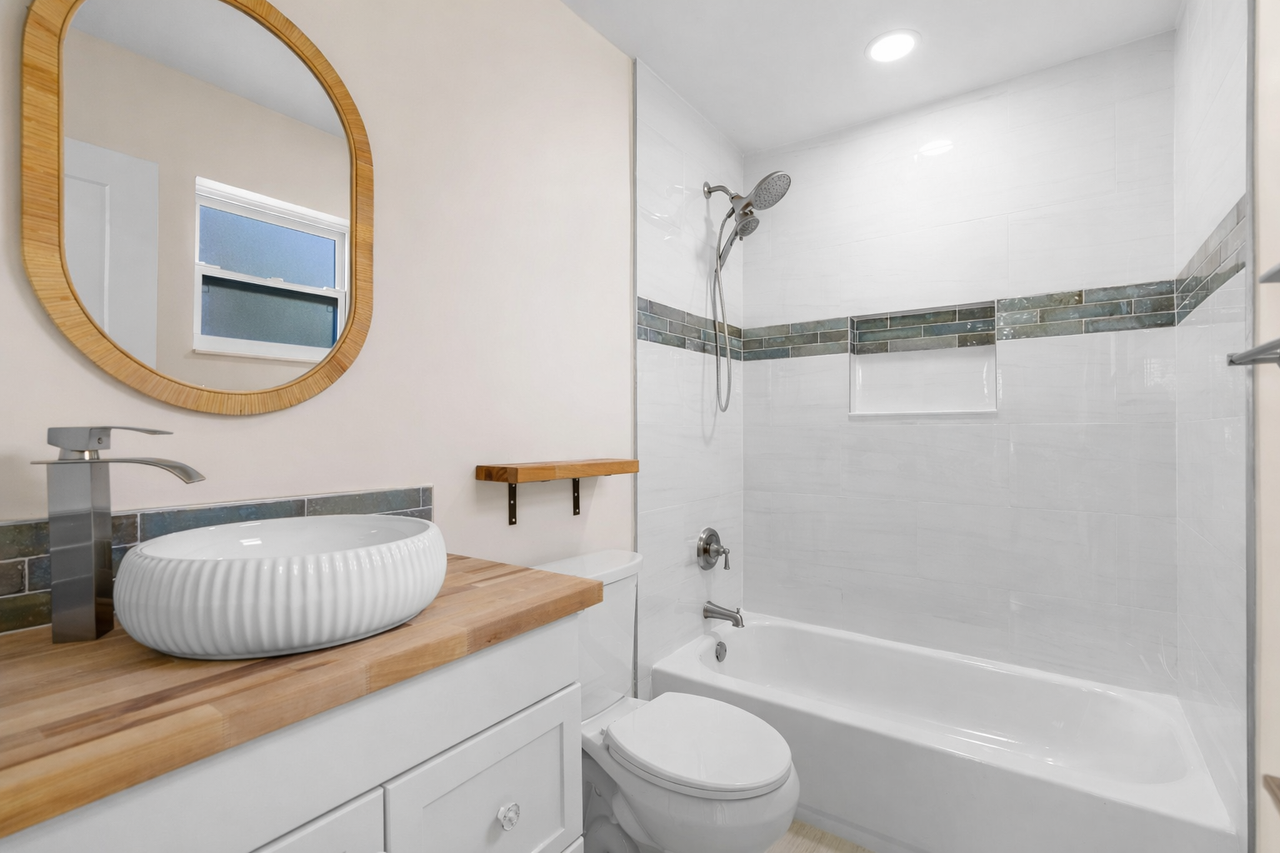 256 Lake Meryl Dr #256 - Photo 7 of 11