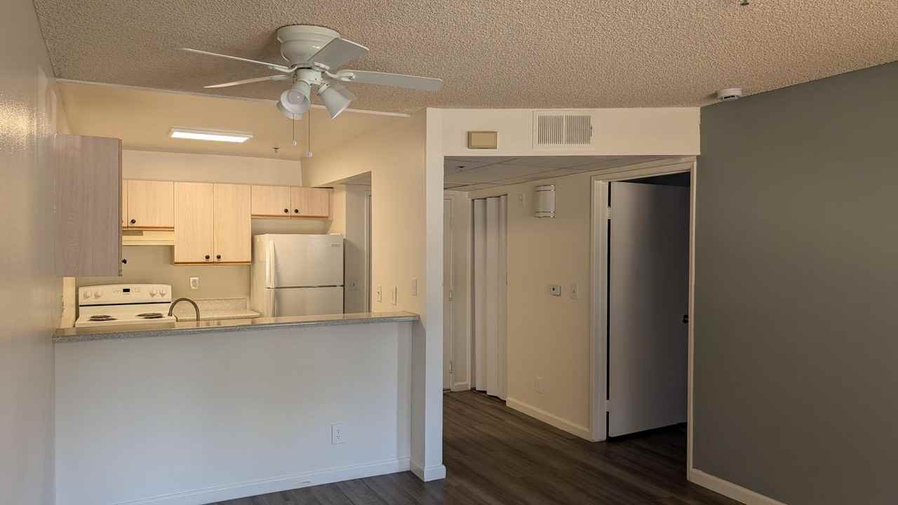 22816 Market St #121 - Photo 3 of 9