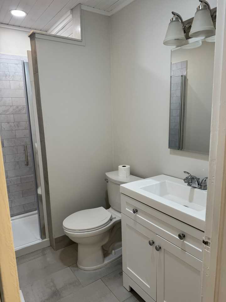 325A E Sherrod Ave #325A - Photo 6 of 17