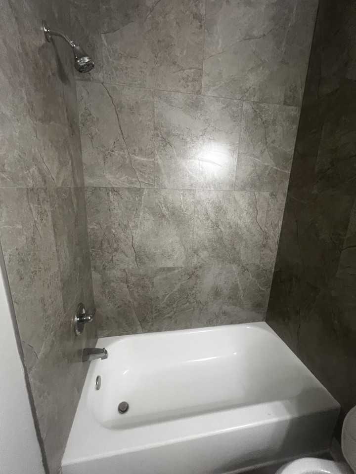 637 Iberville St #A - Photo 4 of 5