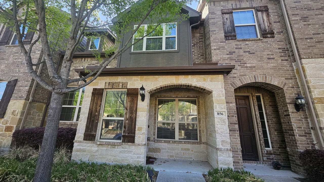 856 Rohan Dr #856 - Photo 3 of 19