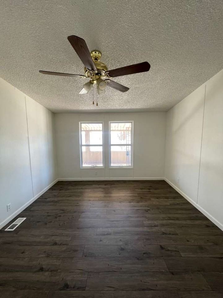 4030 N Fairview Ave #NA - Photo 3 of 20