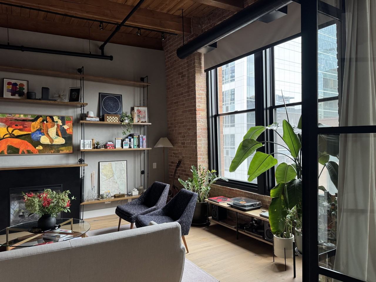 728 W Jackson Blvd #821 - Photo 2 of 19