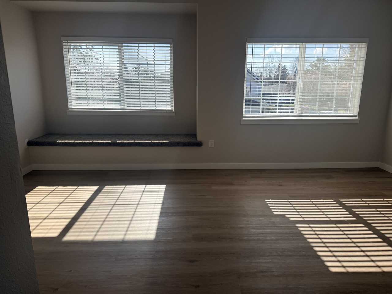 5225 Springcrest Dr S #5225 - Photo 5 of 16