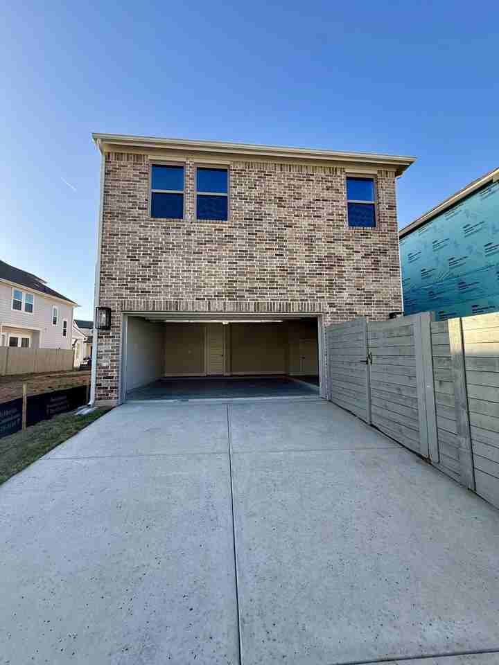 1502 Roundup Way #NA - Photo 3 of 40