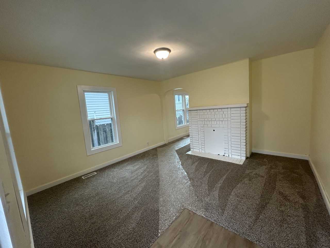 428 Gray St #NA - Photo 2 of 17