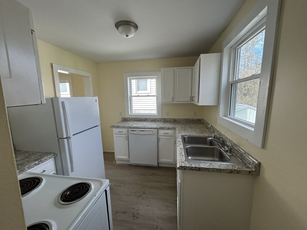 428 Gray St #NA - Photo 6 of 17