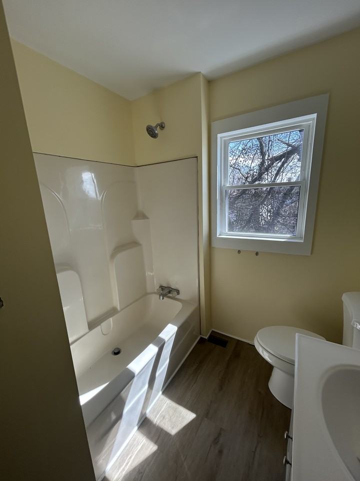 428 Gray St #NA - Photo 7 of 17