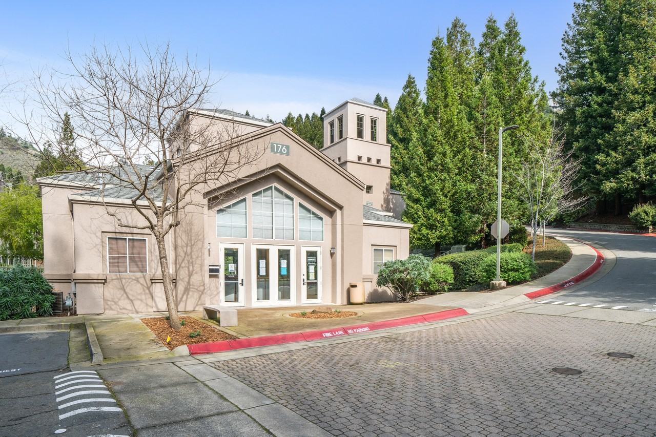 220 Caldecott Lane #311 - Photo 3 of 11