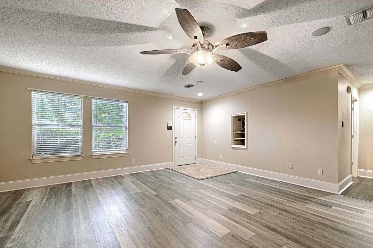 2205 White Pine Dr #NA - Photo 4 of 20