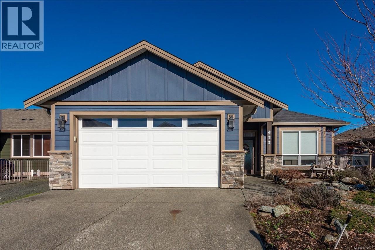 672 Pacific Heights Lane - Photo 2 of 19