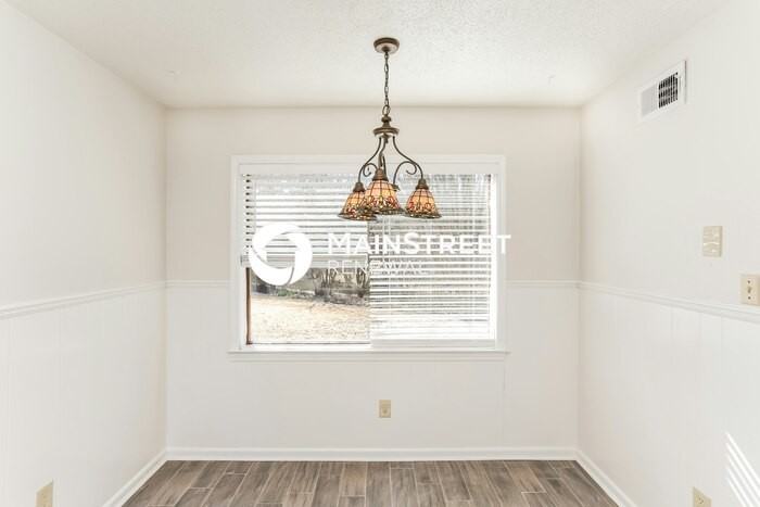 6041 Syon Cv - Photo 5 of 16