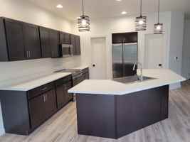 featured image of 2453 Easton Ln #2453