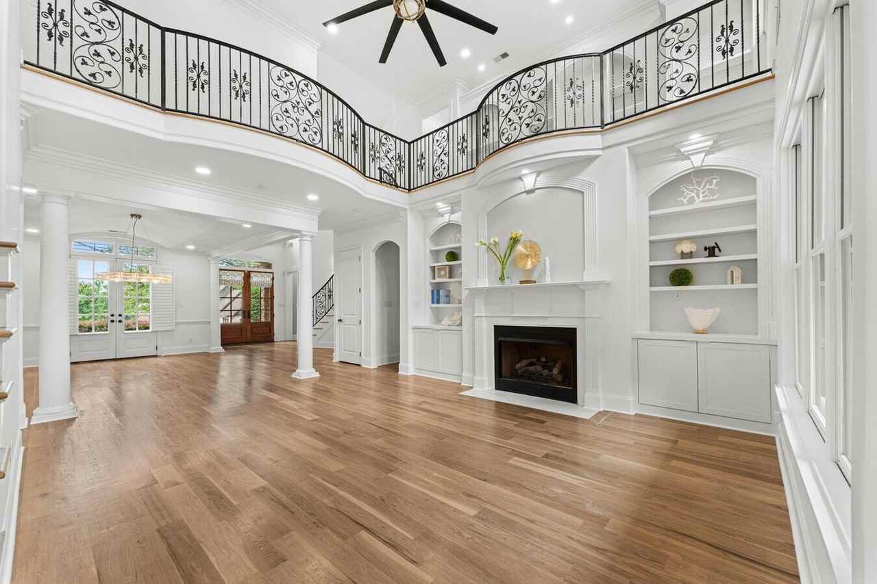 375 Westbury Ln #NA - Photo 5 of 49