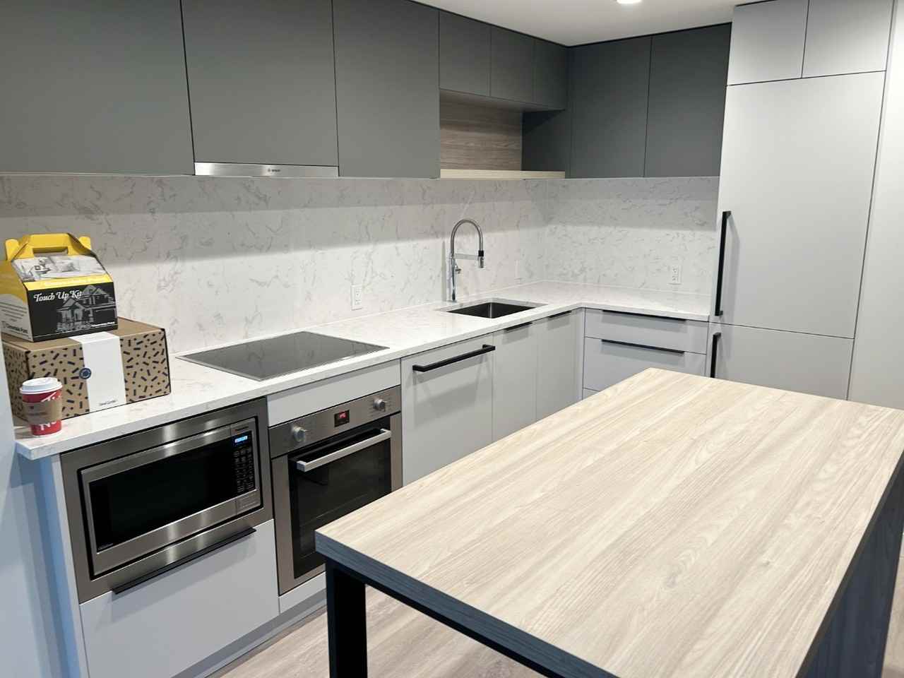 567 Emerson Street #6F - Photo 6 of 29