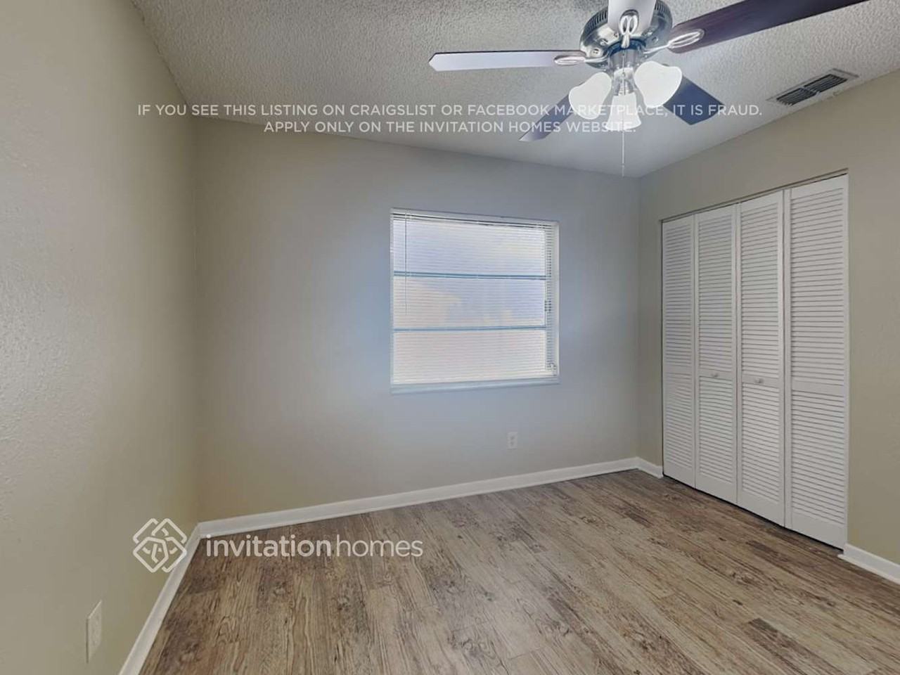 1030 Oakwood Dr - Photo 5 of 9