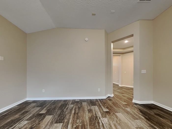 916 Bonaparte Landing Ct - Photo 5 of 16