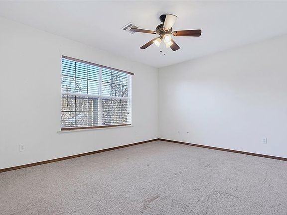 810 East Kc Court - Photo 5 of 20