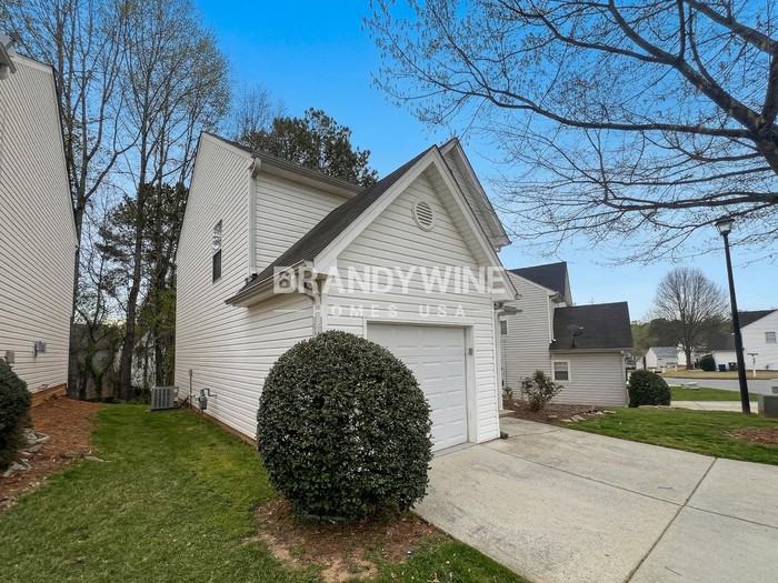 252 Springbottom Ct - Photo 2 of 25