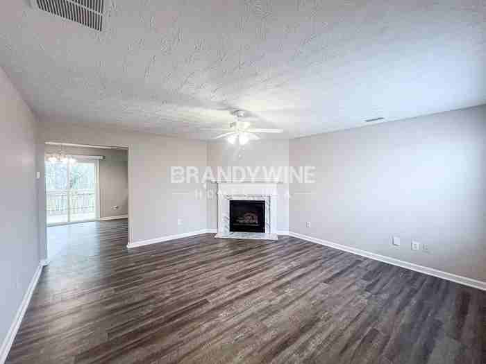 252 Springbottom Ct - Photo 5 of 25