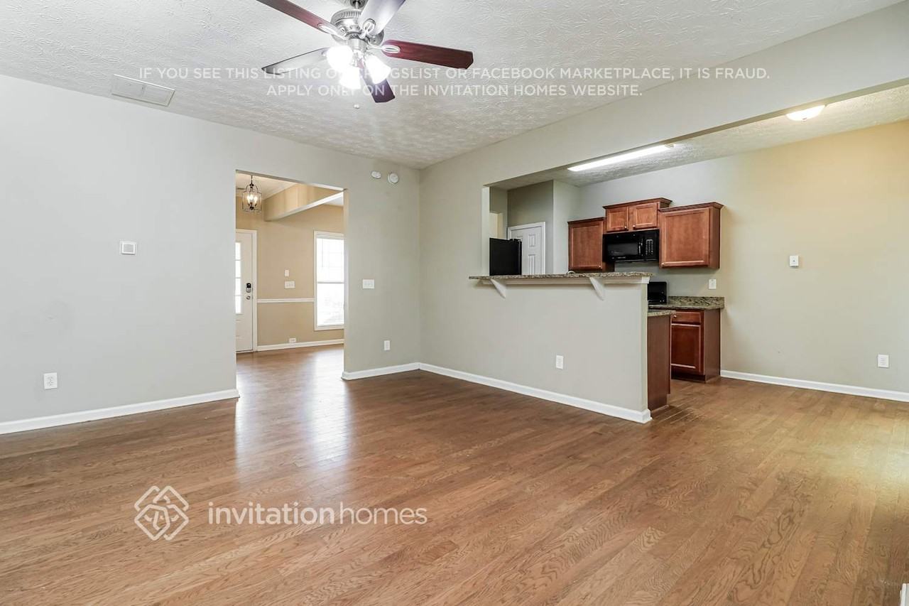 721 Mountain Laurel Dr - Photo 5 of 18