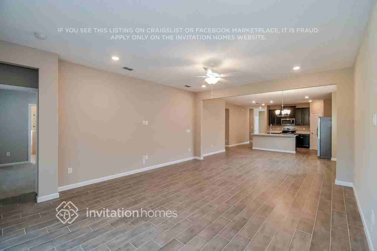 9841 Lemon Balm Way - Photo 4 of 20