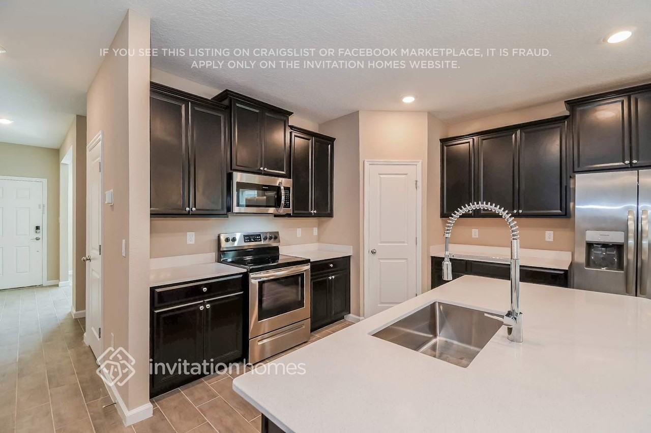 9841 Lemon Balm Way - Photo 5 of 20