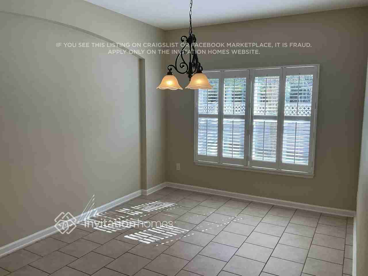 236 Tadcaster Ct - Photo 2 of 11