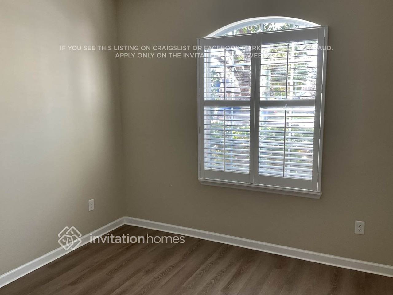 236 Tadcaster Ct - Photo 5 of 11