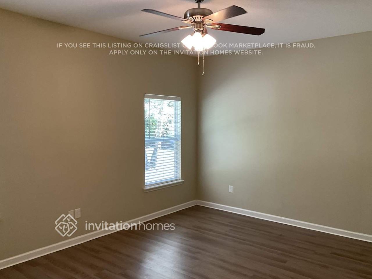 236 Tadcaster Ct - Photo 7 of 11