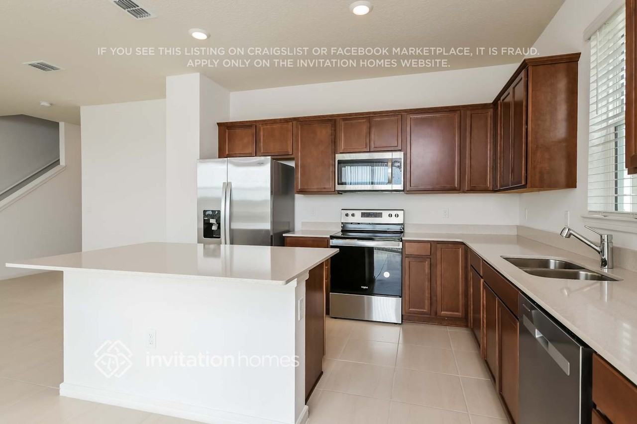 2109 Clear Sky Dr - Photo 6 of 24