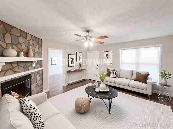 235 Winston Dr - Photo 2 of 18