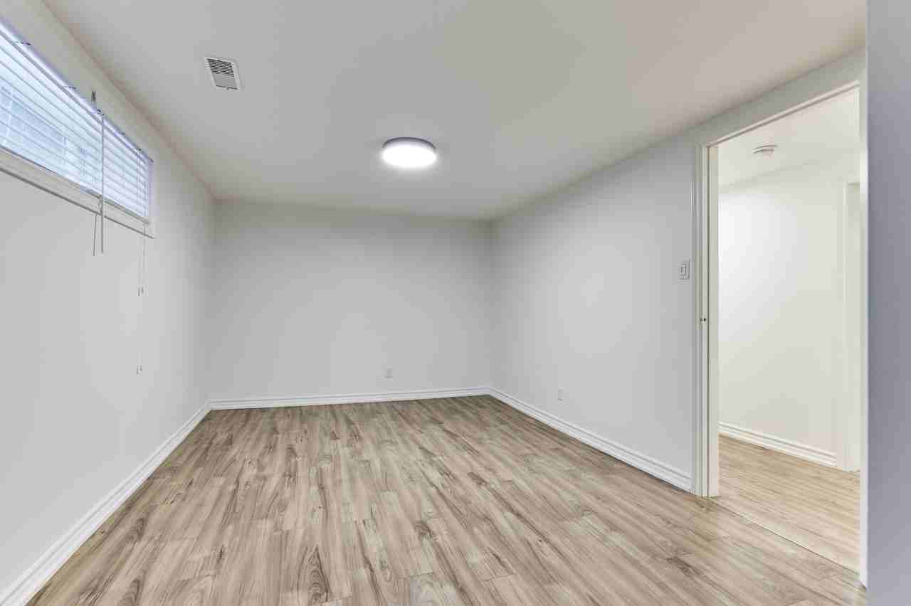 43 Meadowacres Drive - Photo 5 of 14