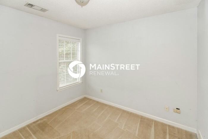 768 Breeze Way - Photo 7 of 15