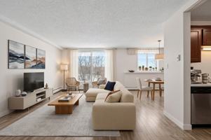 featured image of 47 Sturgeon Rd